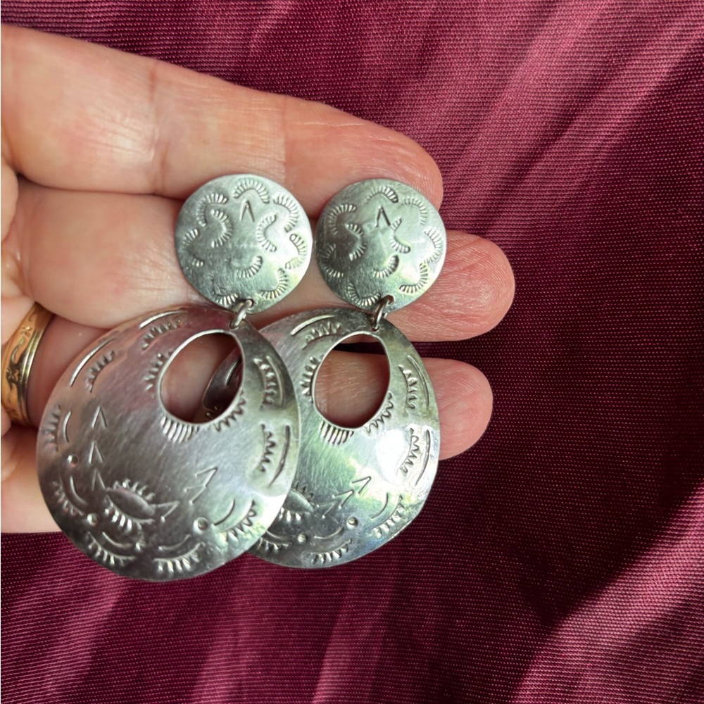 FINAL PRICE 🔥Vintage sterling Oval Earrings Silver has marked Mexico 925 - Picture 5 of 10